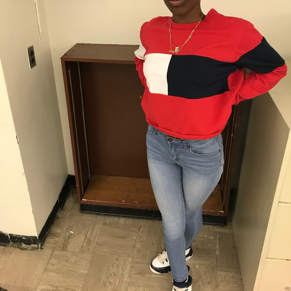 Long sleeve crop shirt